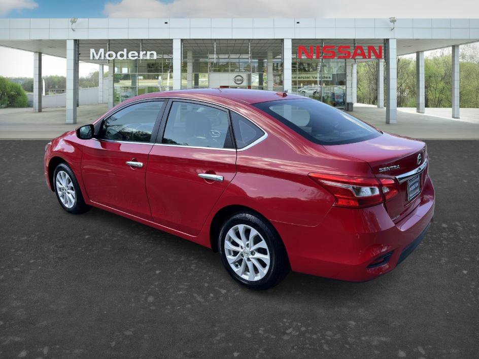 Used 2019 Nissan Sentra SV image 3