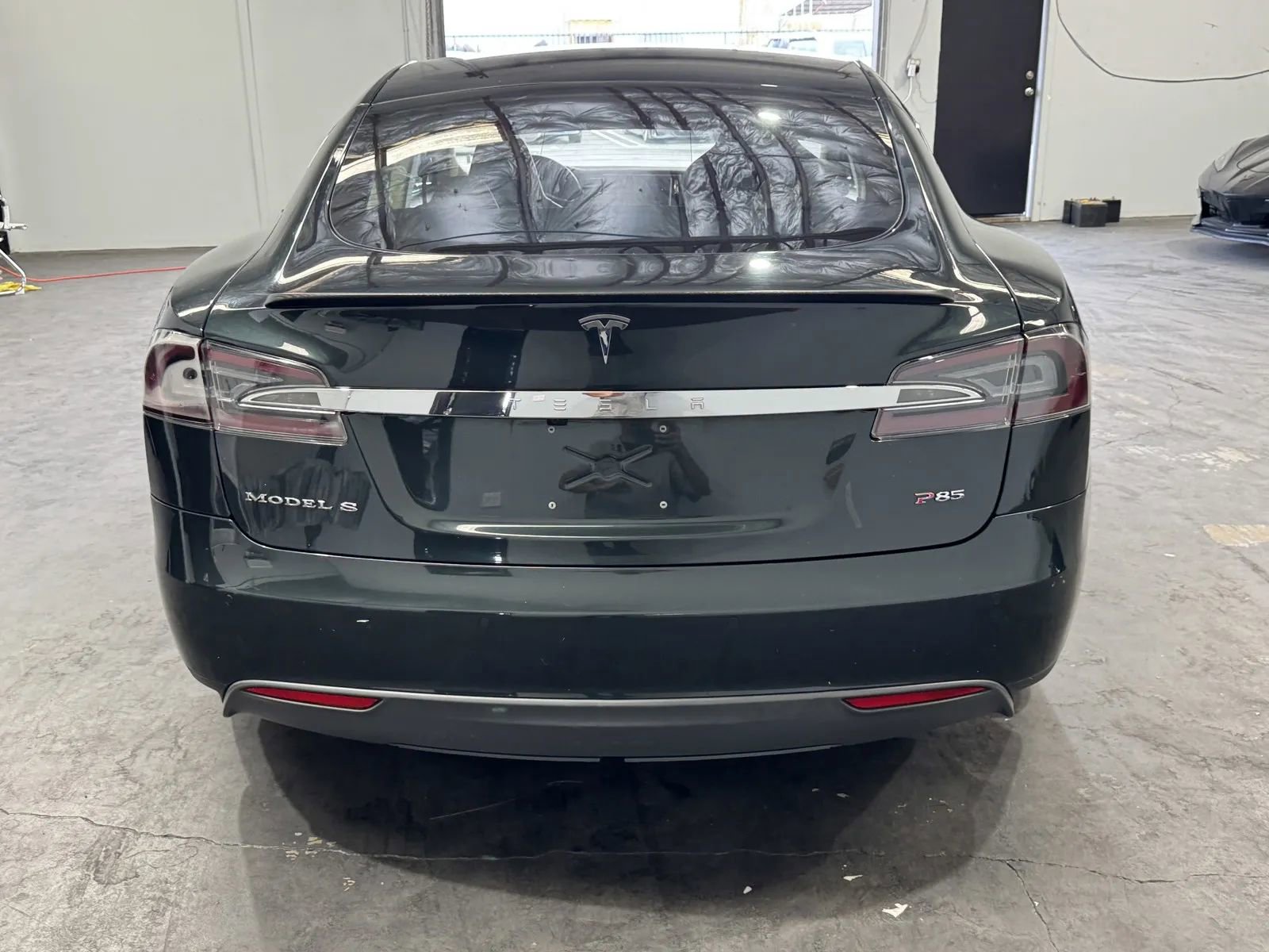 Used 2014 Tesla Model S 85 image 3