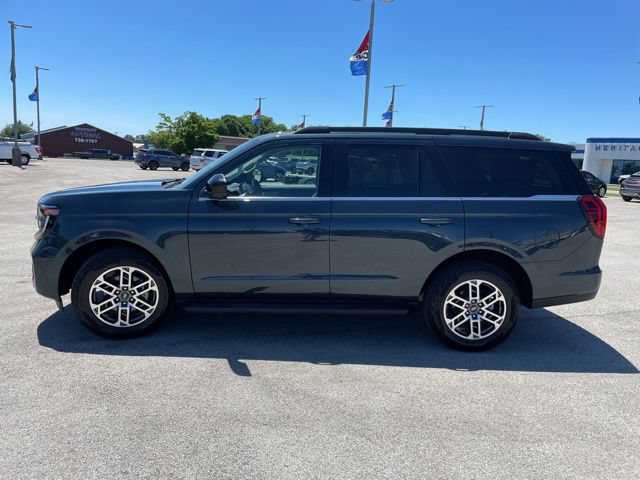 New 2026 Ford Expedition Active AWD/4WD image 6