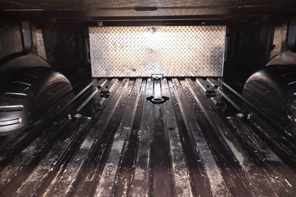 Used 2022 Ford F450 Platinum w/ FX4 Off-Road Package image 44