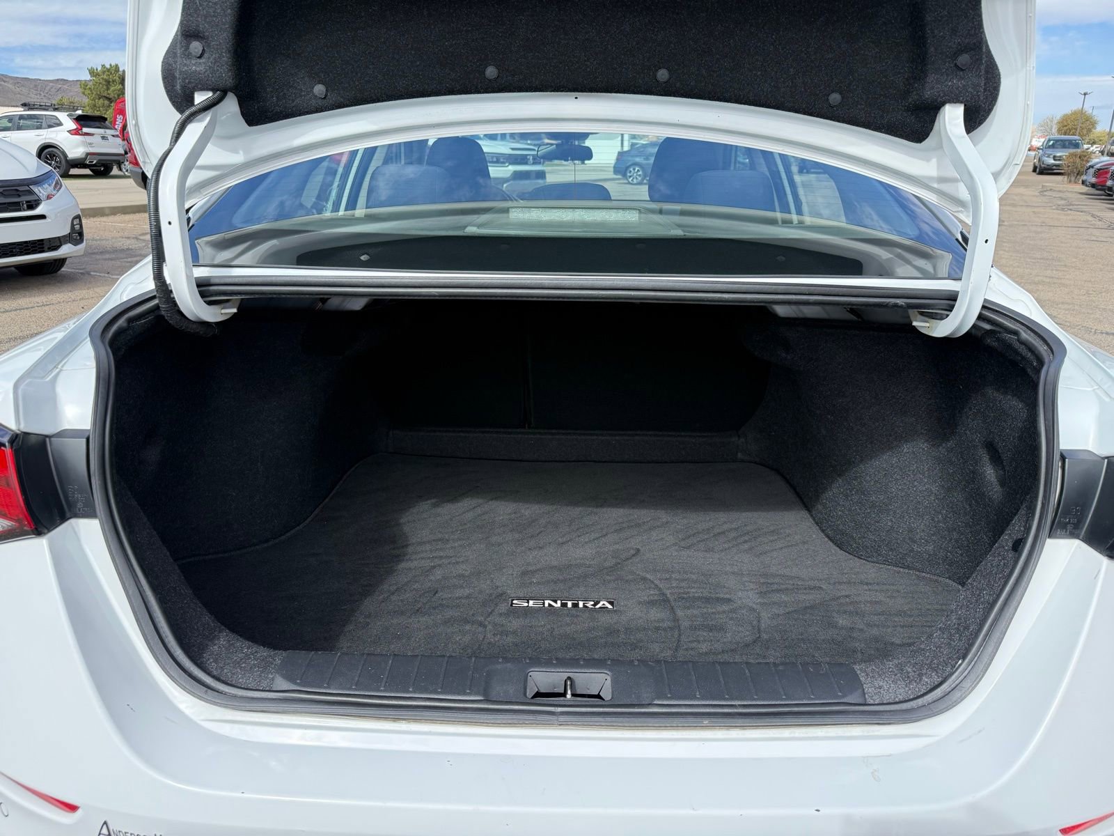 Used 2022 Nissan Sentra SV image 34