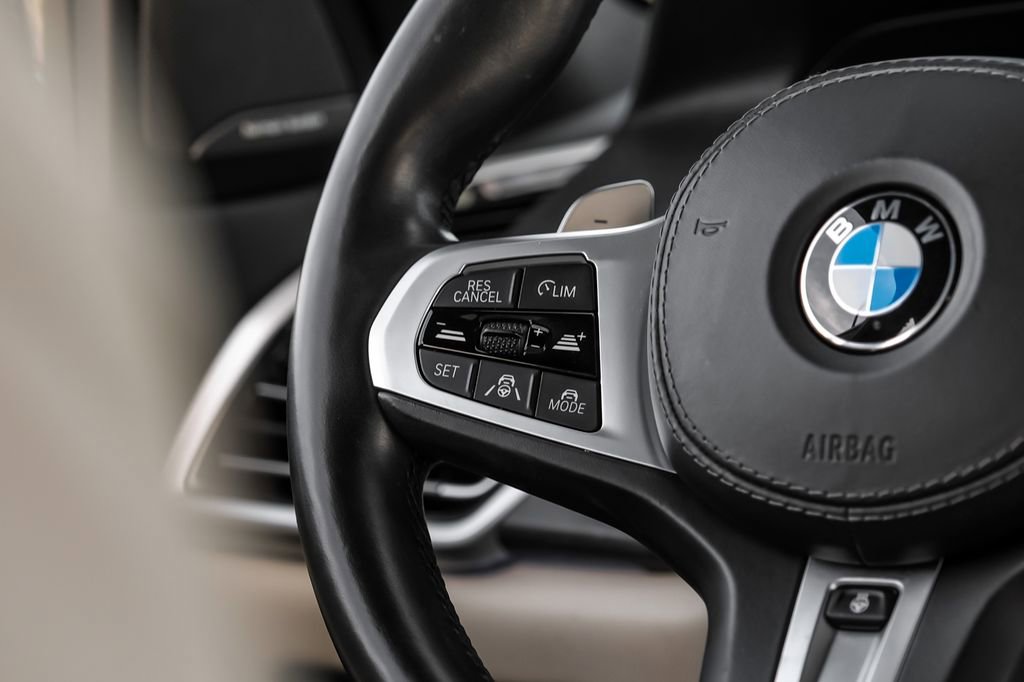 Used 2022 BMW X5 M50i w/ Executive Package image 15