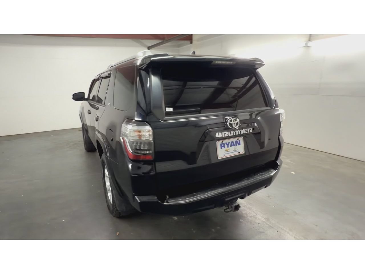 Used 2015 Toyota 4Runner SR5 Premium RWD image 7