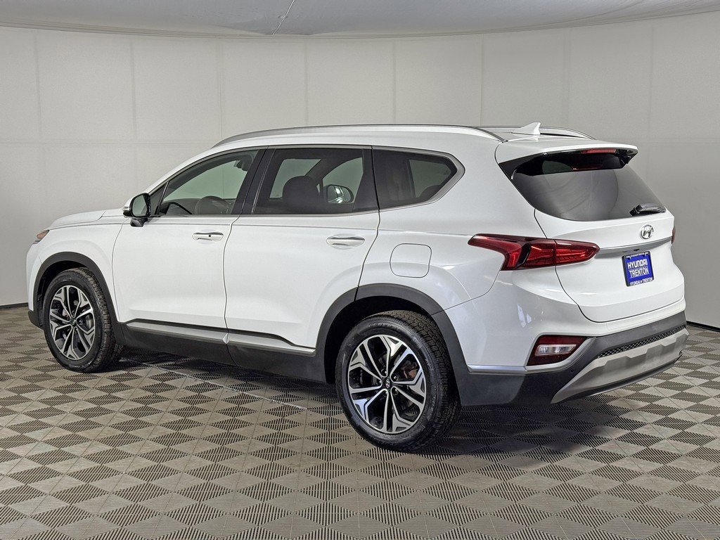 Used 2019 Hyundai Santa Fe Limited w/ Cargo Package image 10