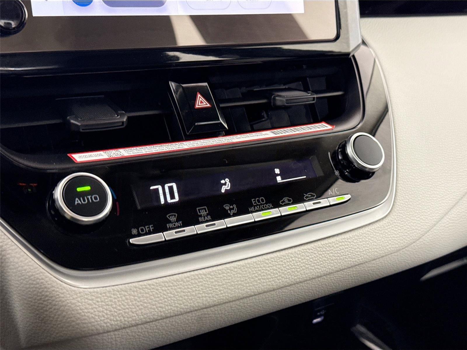 Certified 2025 Toyota Corolla LE FWD image 23