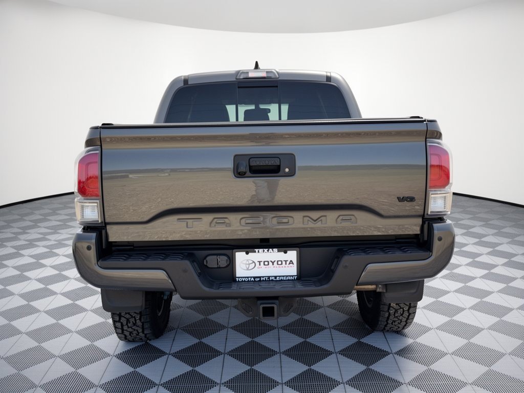 Used 2021 Toyota Tacoma TRD Sport w/ Technology Package AWD/4WD image 11