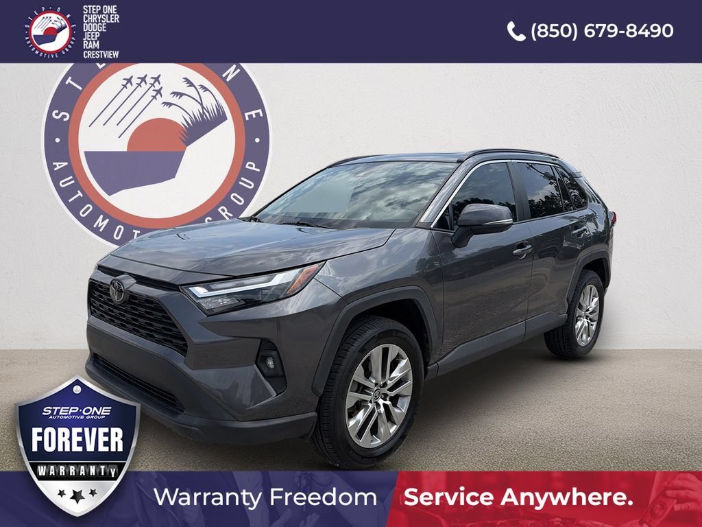 Used 2022 Toyota RAV4 XLE Premium FWD image 1