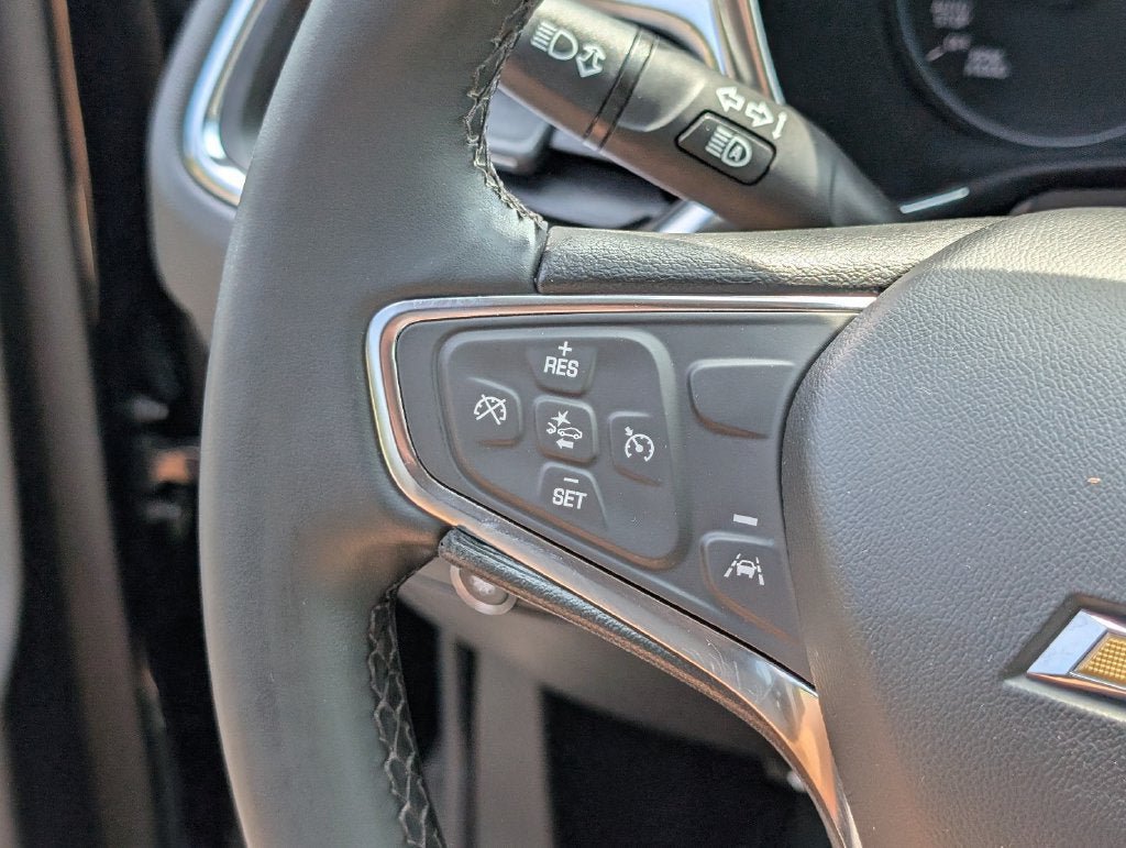 Used 2023 Chevrolet Equinox LT FWD image 29