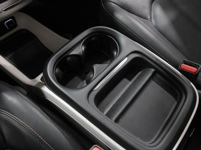 Used 2019 Chrysler Pacifica Touring-L w/ Advanced Safetytec Group image 18