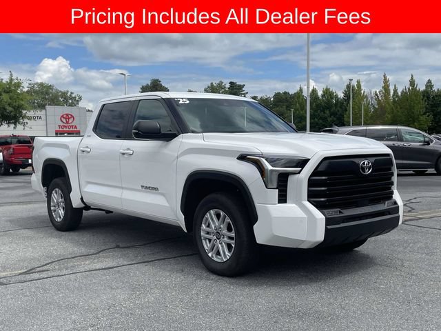 Used 2025 Toyota Tundra SR5 w/ SR5 Premium Package AWD/4WD image 7