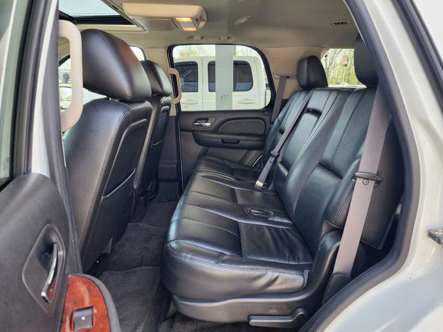 Used 2012 Chevrolet Tahoe LT w/ Luxury Package image 15
