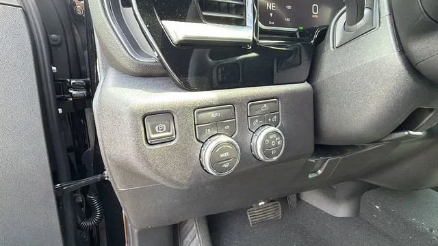 New 2026 GMC Sierra 1500 Elevation AWD/4WD image 17