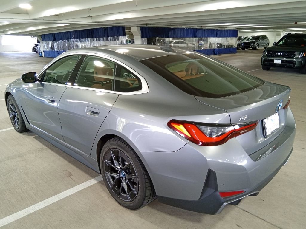 Used 2023 BMW i4 eDrive40 w/ Premium Package RWD image 7