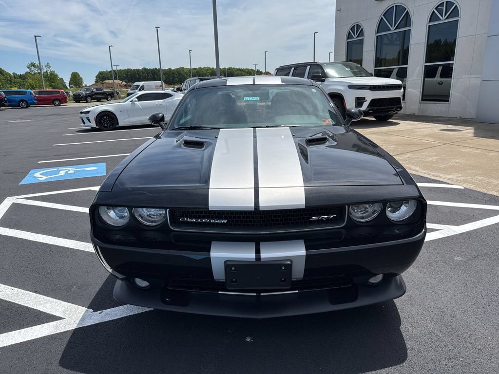 Used 2014 Dodge Challenger SRT8 w/ Harman/Kardon Audio Group RWD image 3