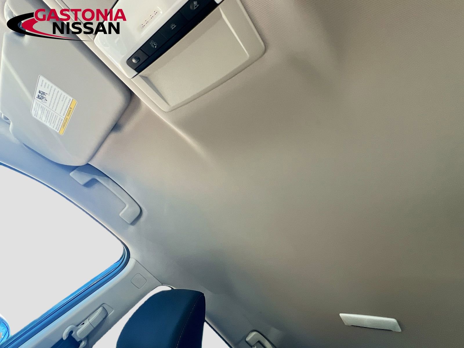 Used 2021 Nissan Rogue S image 27