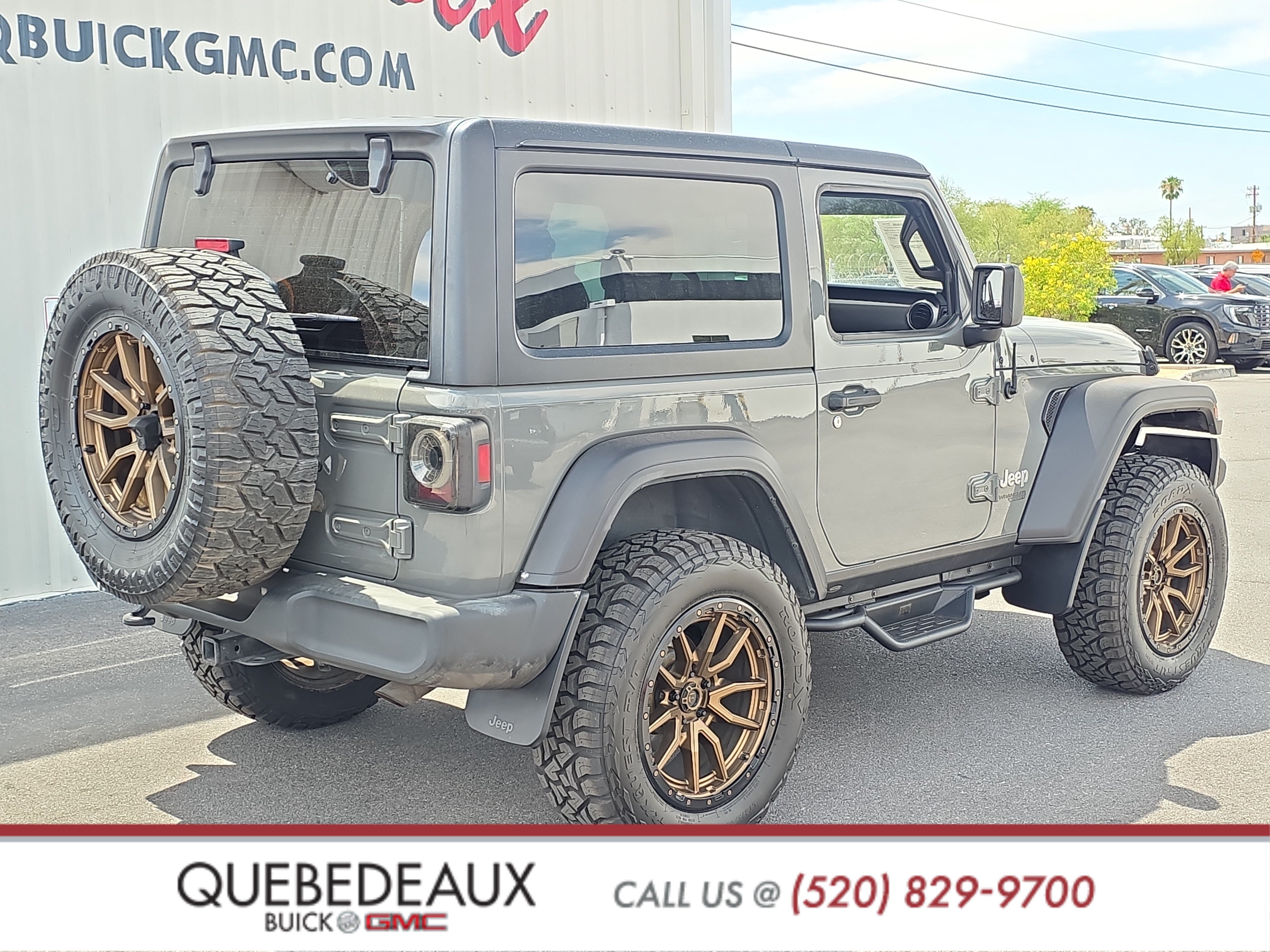 Used 2019 Jeep Wrangler Sport AWD/4WD image 7