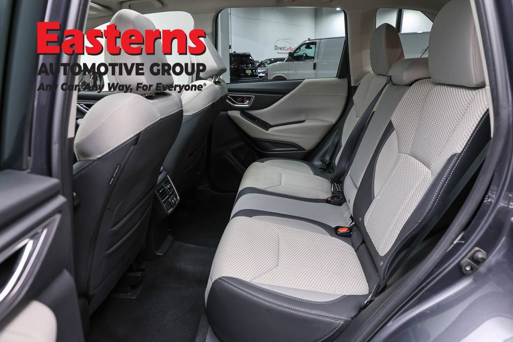 Used 2023 Subaru Forester Premium AWD/4WD image 24