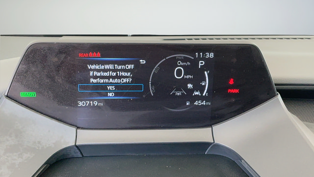 Used 2024 Toyota Prius LE FWD image 13