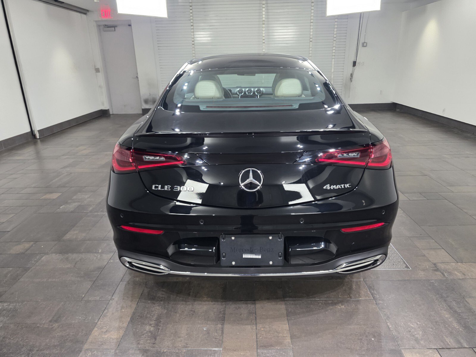 Used 2024 Mercedes-Benz CLE 300 4MATIC Coupe image 5