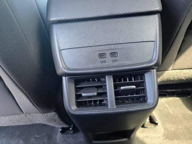 Used 2026 Chevrolet Equinox LT FWD image 12