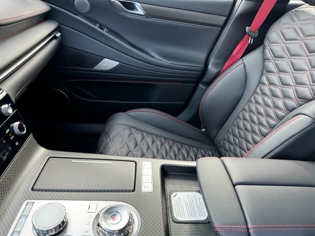 New 2026 Genesis G80 3.5T Sport Prestige image 9