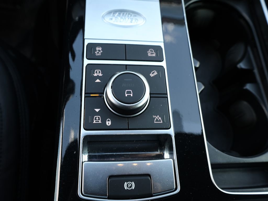 Used 2021 Land Rover Range Rover P525 Westminster Edition image 31