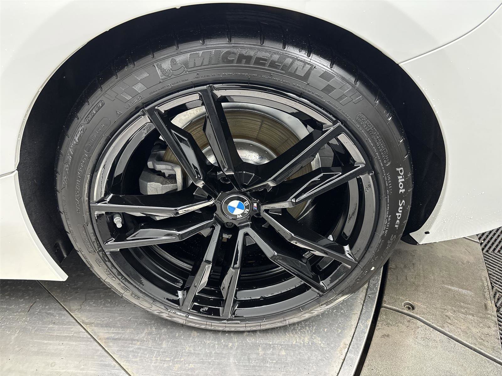 New 2026 BMW Z4 sDrive30i w/ Shadowloine Package image 27