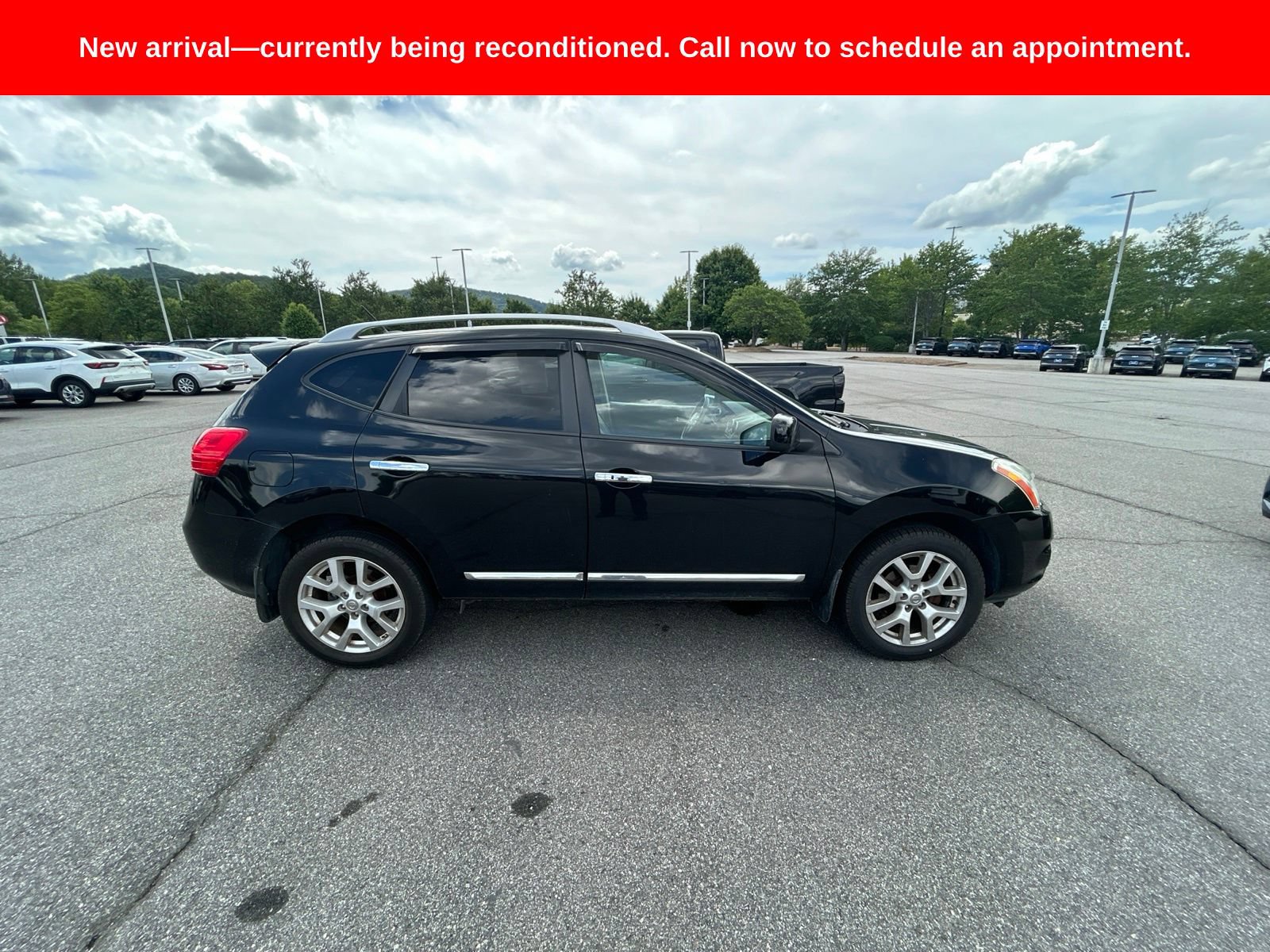Used 2012 Nissan Rogue SL AWD/4WD image 16