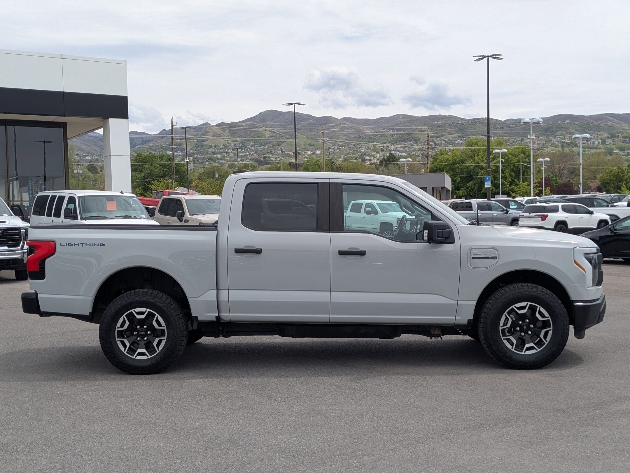 Used 2023 Ford F150 Lightning Pro w/ Tow Technology Package AWD/4WD image 7