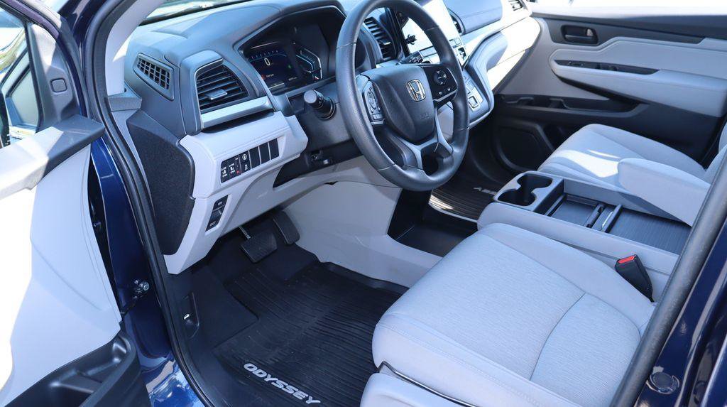 Used 2021 Honda Odyssey EX image 21