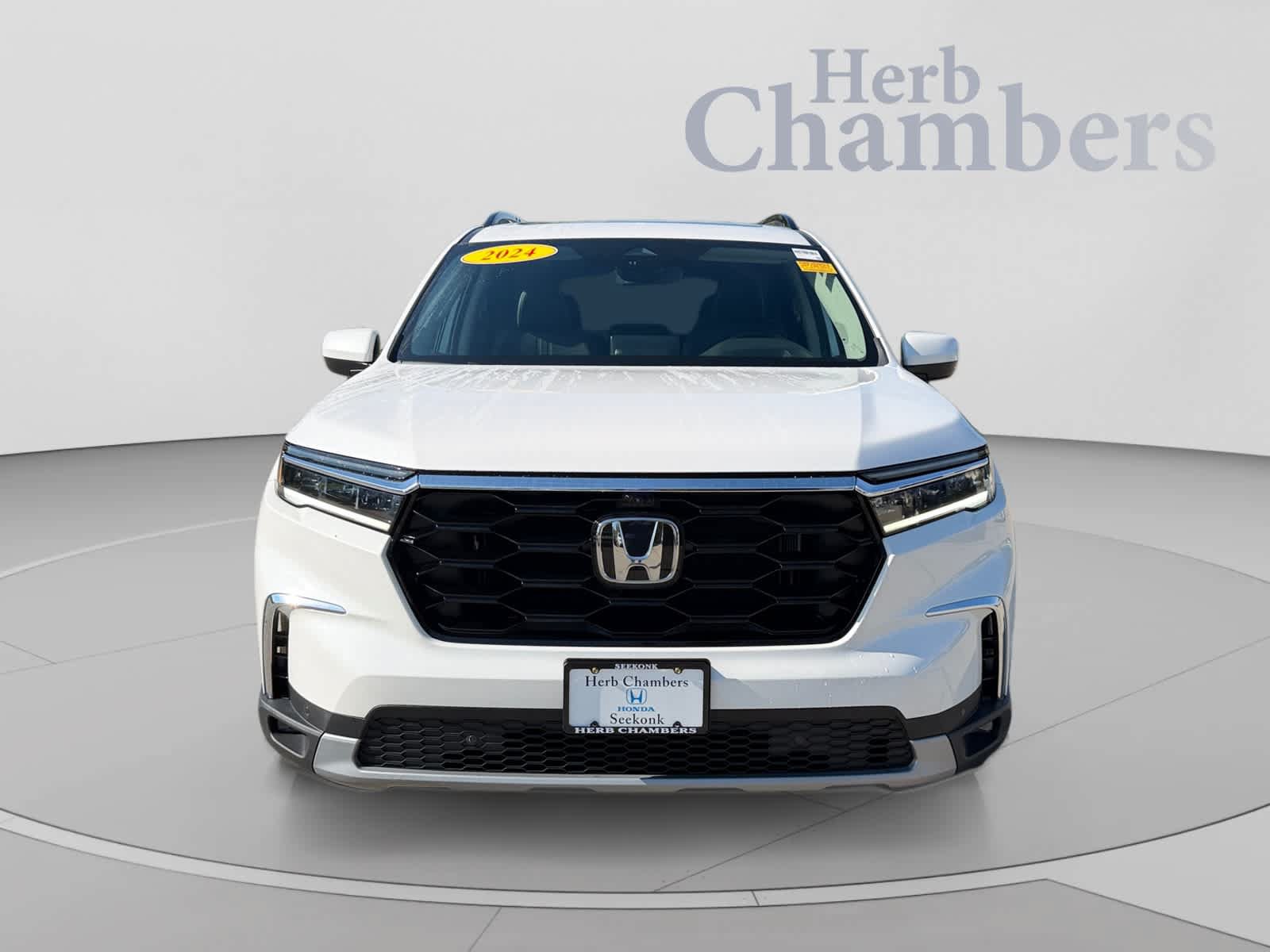 Used 2024 Honda Pilot Elite image 2