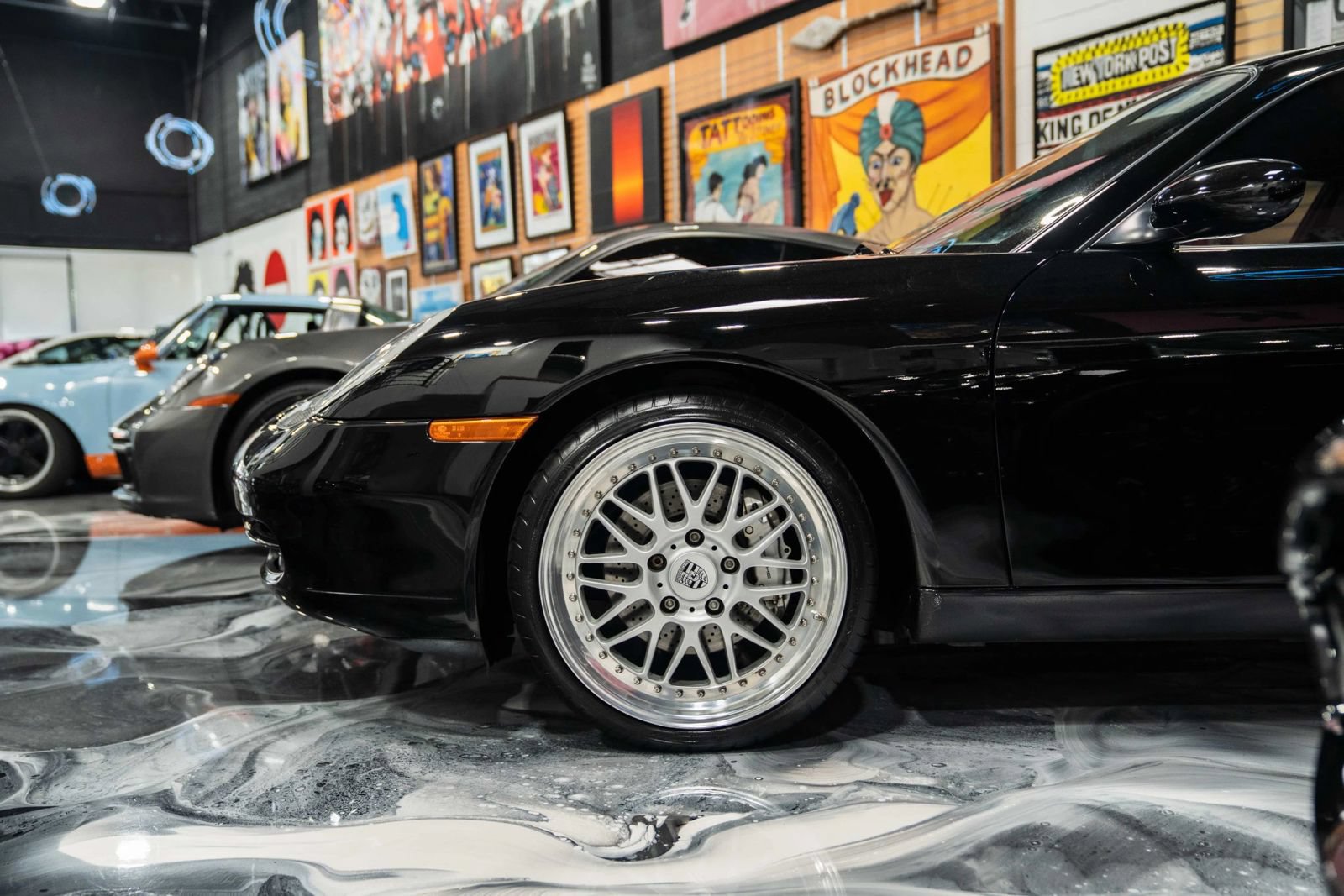Used 1999 Porsche 911 Carrera 4 AWD/4WD image 4