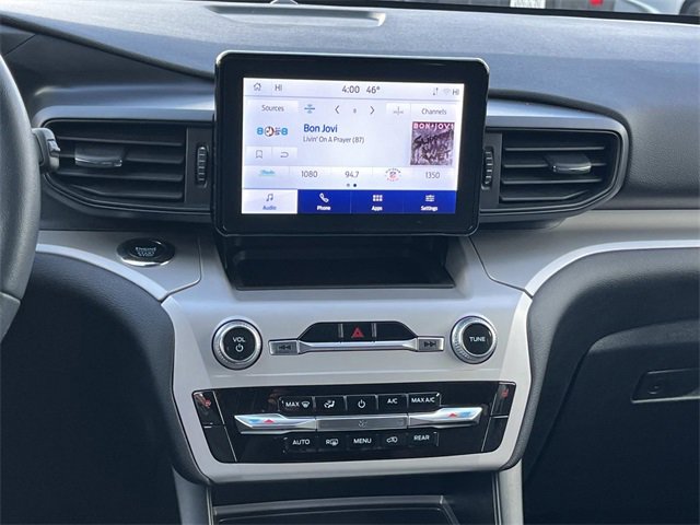 Used 2023 Ford Explorer XLT image 16