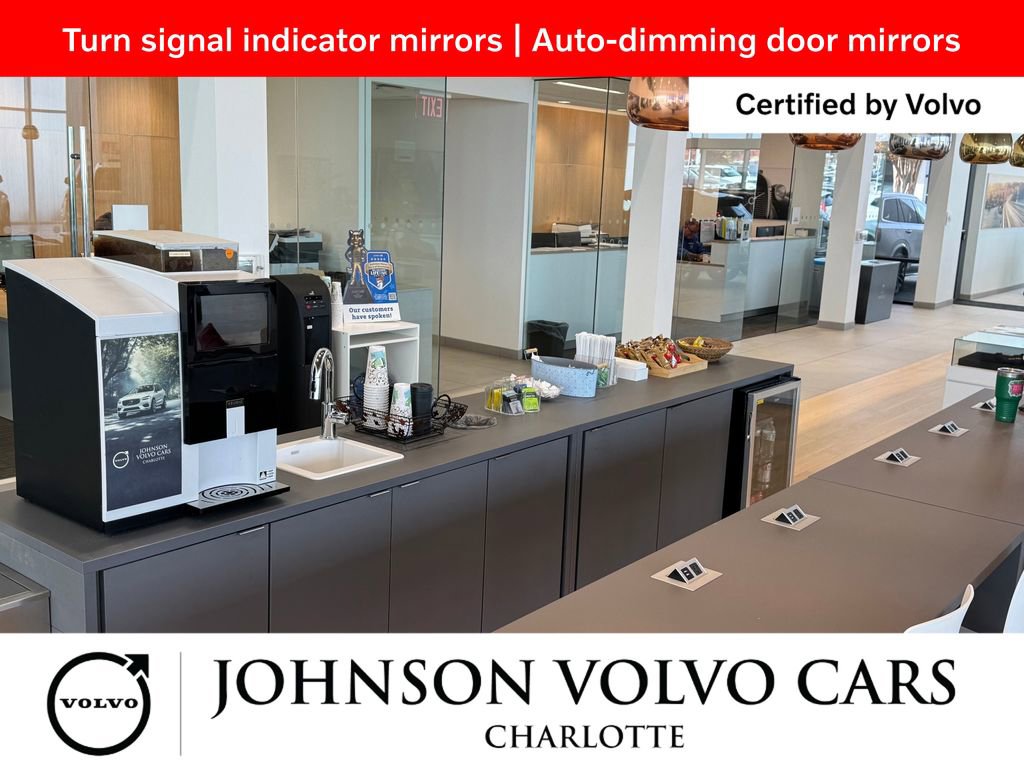 Used 2025 Volvo XC90 B6 Plus AWD/4WD image 7