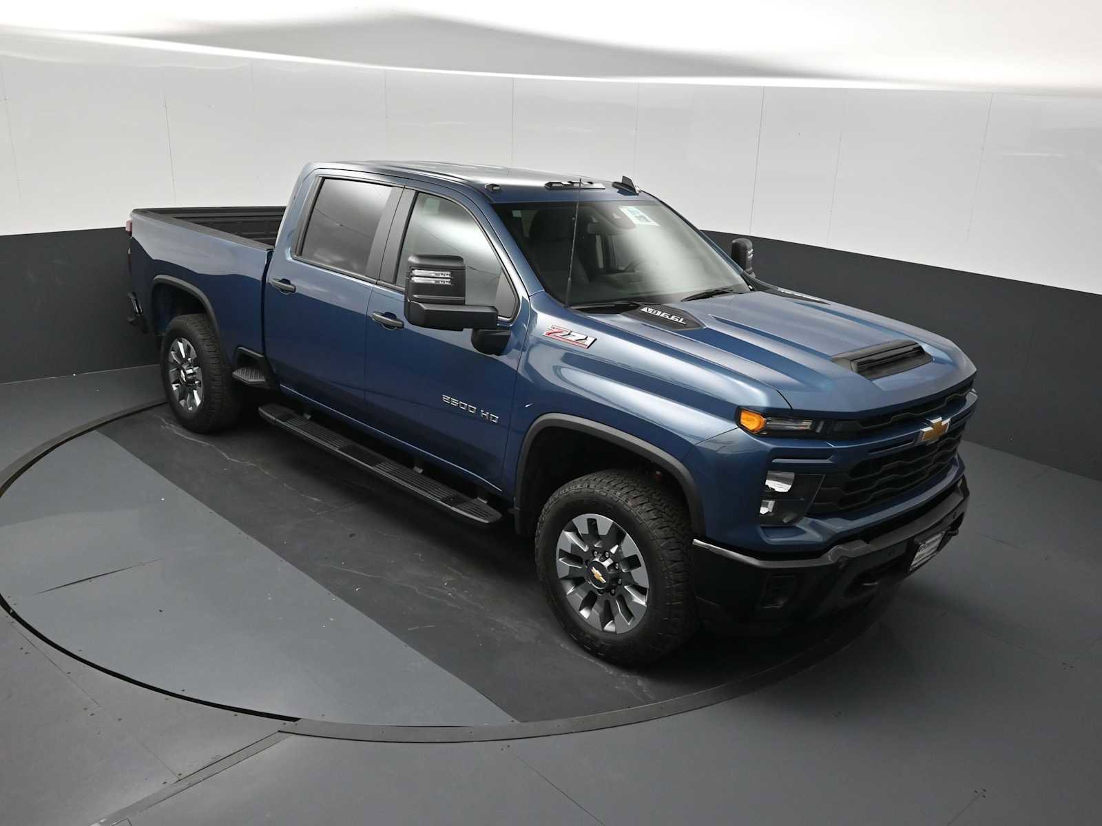 New 2026 Chevrolet Silverado 2500 Custom w/ Custom Value Package AWD/4WD image 14