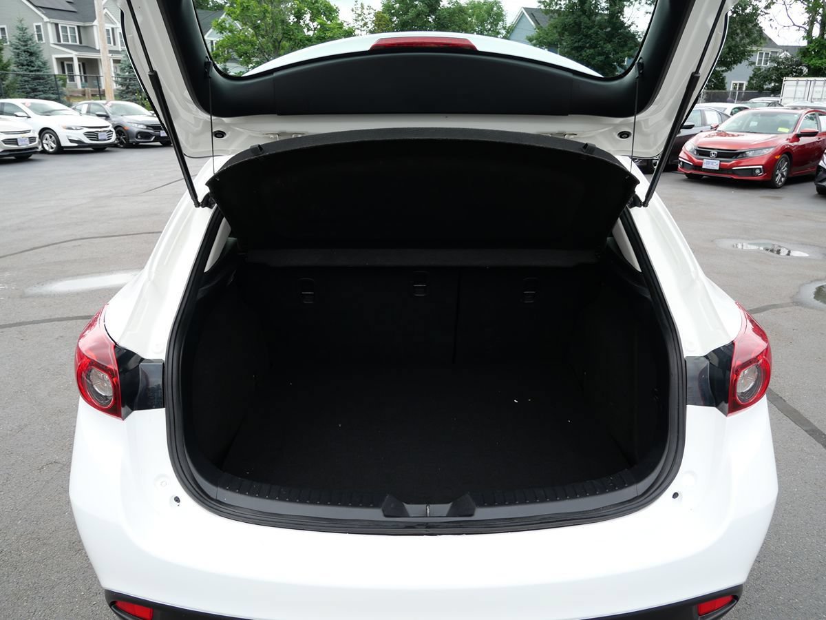 Used 2015 MAZDA MAZDA3 i Touring FWD image 35