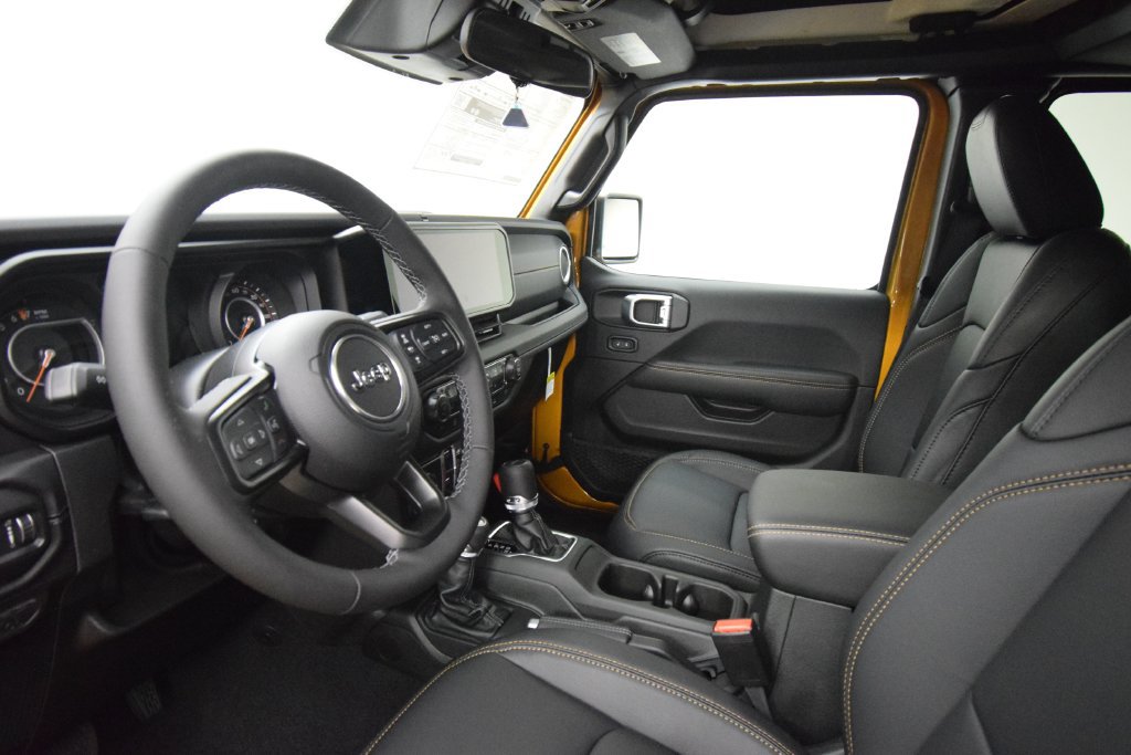 New 2026 Jeep Gladiator Sport AWD/4WD image 32