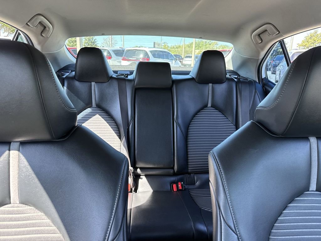 Used 2023 Toyota Camry SE FWD image 20