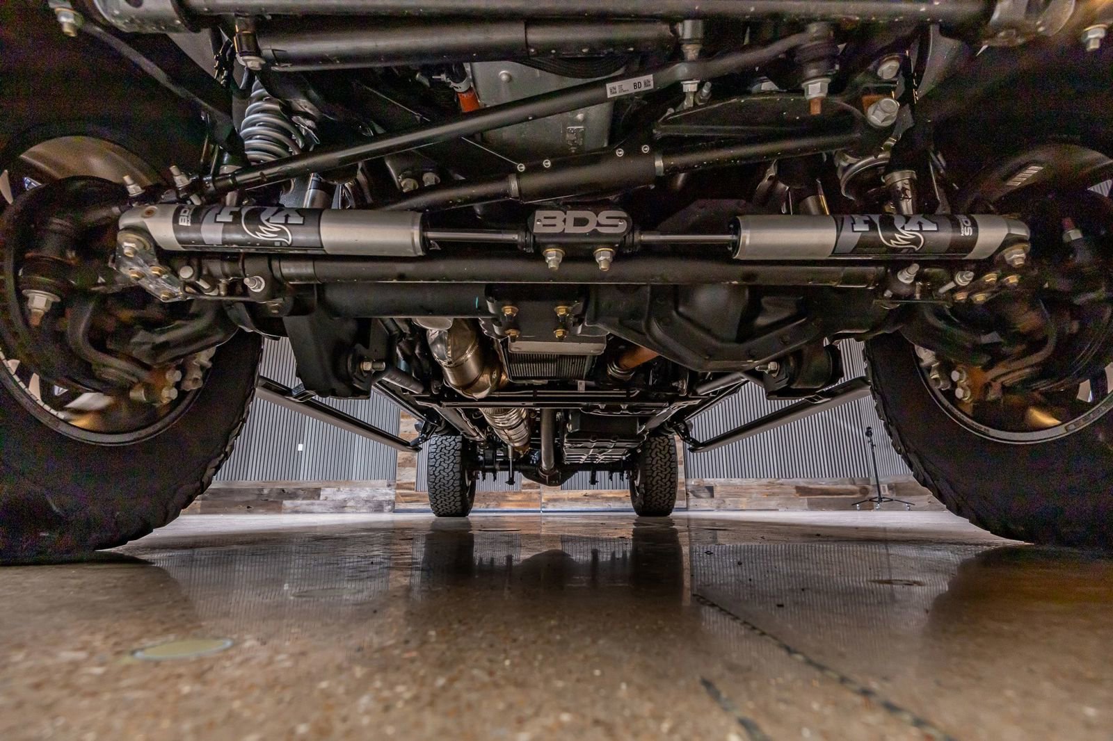 Used 2024 Ford F250 Limited w/ FX4 Off-Road Package image 14