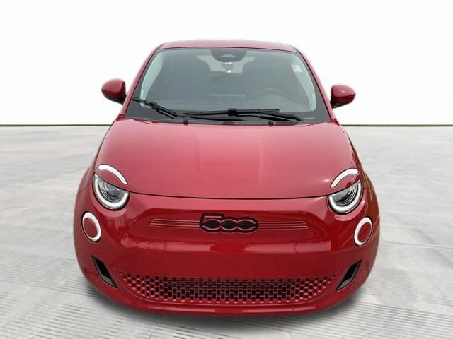 Used 2024 FIAT 500 e (RED) FWD image 9