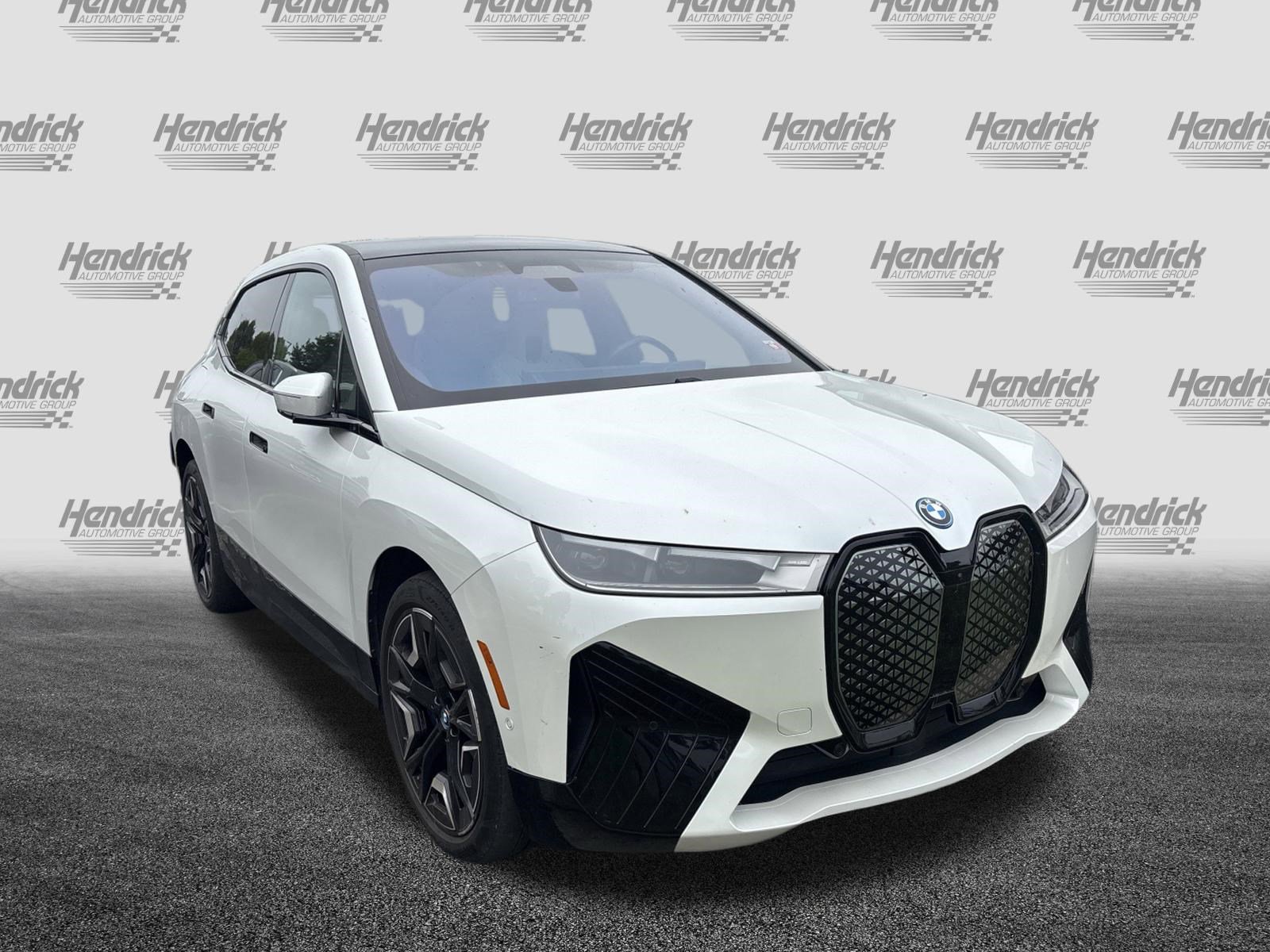 Certified 2024 BMW iX xDrive50 w/ Premium Package AWD/4WD image 3