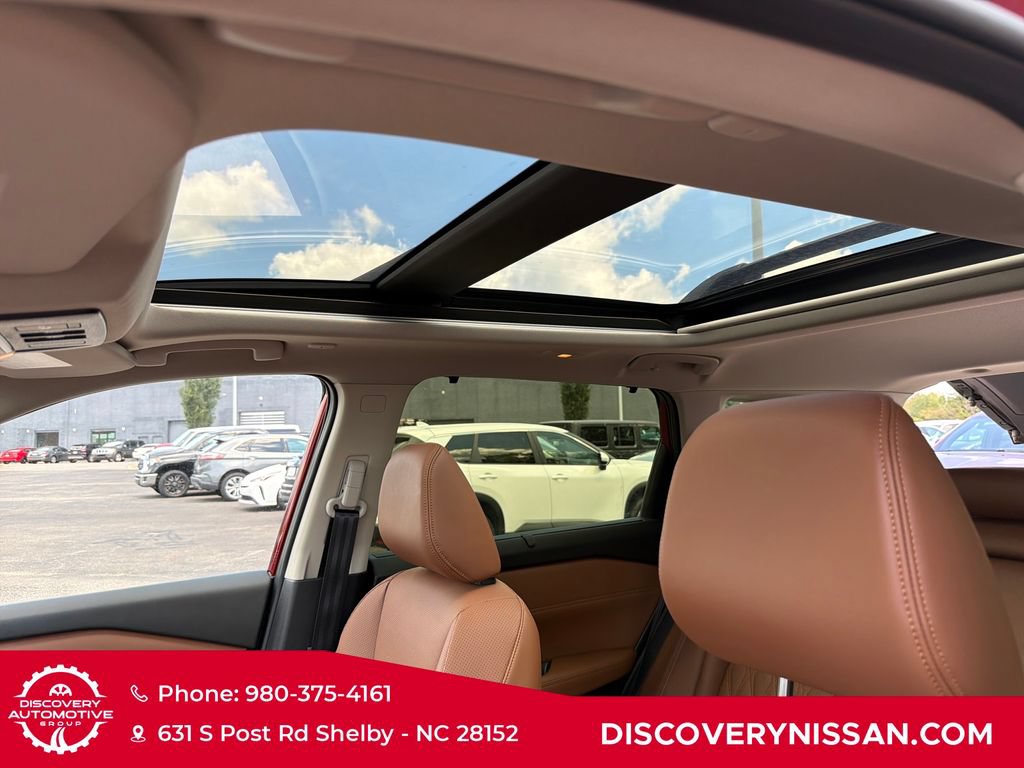 Certified 2026 Nissan Rogue Platinum w/ Platinum Premium Package AWD/4WD image 28