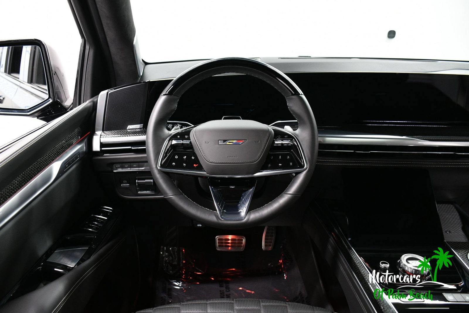 Used 2026 Cadillac Escalade ESV V w/ LPO, ONYX Package AWD/4WD image 40
