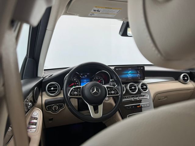 Used 2022 Mercedes-Benz GLC 300 image 38