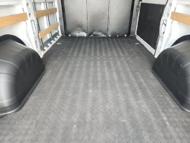 Used 2025 RAM ProMaster 2500 w/ U-Haul Equipment Group FWD image 31