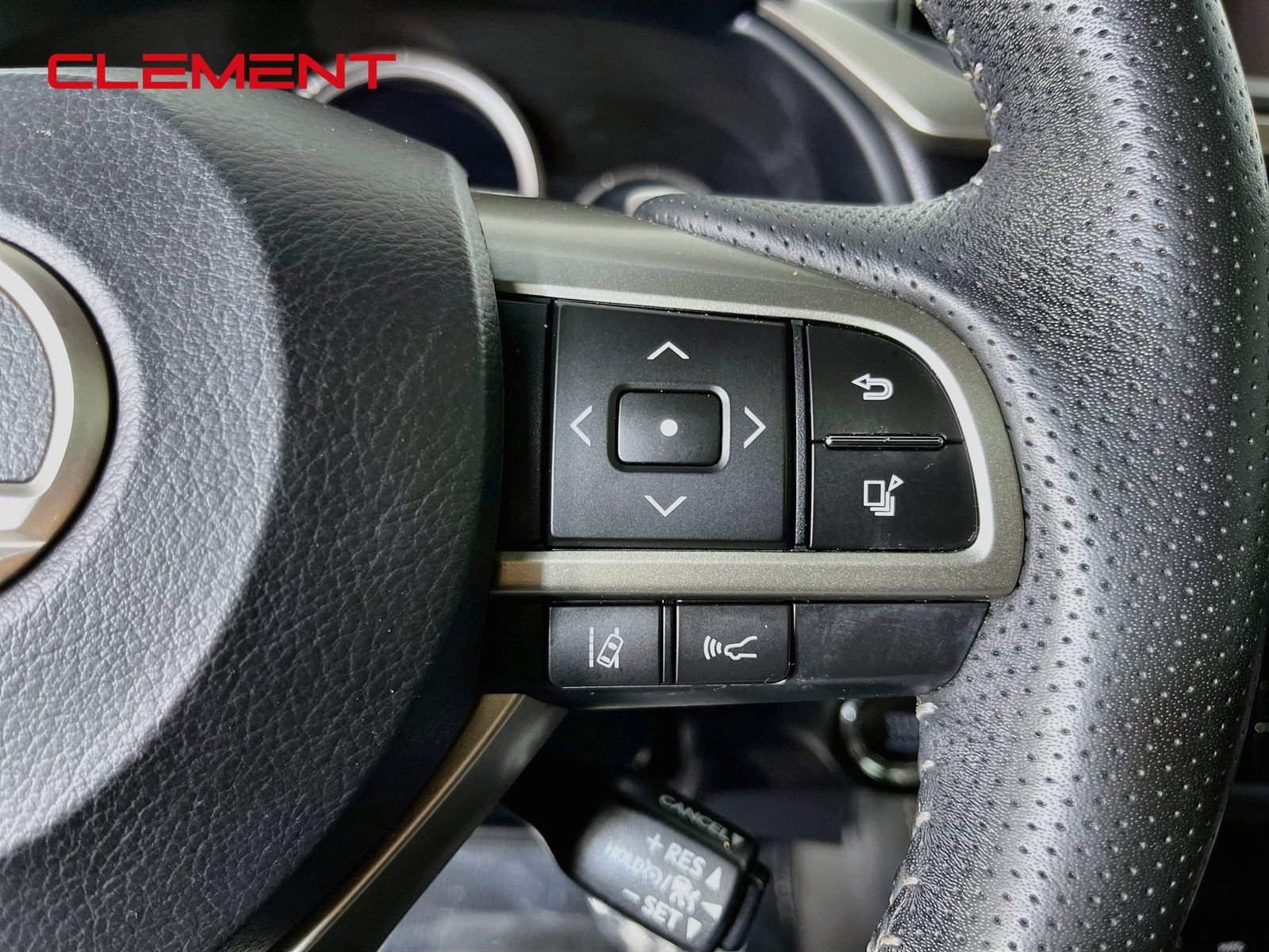Used 2019 Lexus RX 350 F Sport AWD/4WD image 17