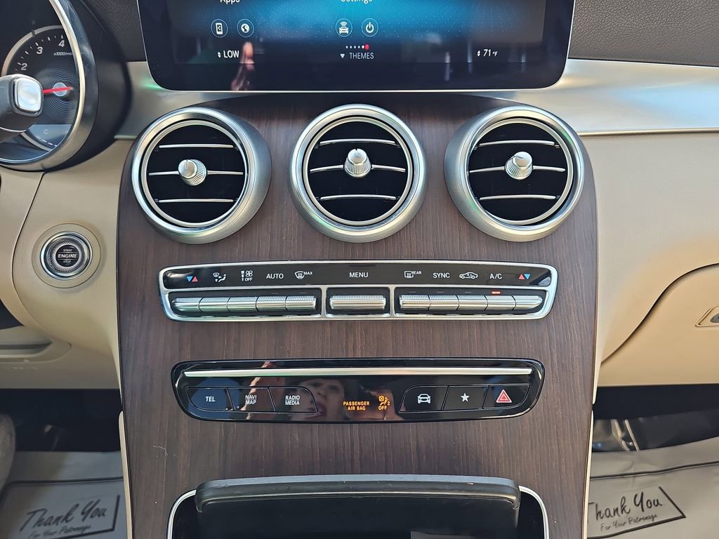 Used 2022 Mercedes-Benz GLC 300 image 27