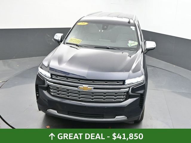 Used 2023 Chevrolet Suburban Premier image 17