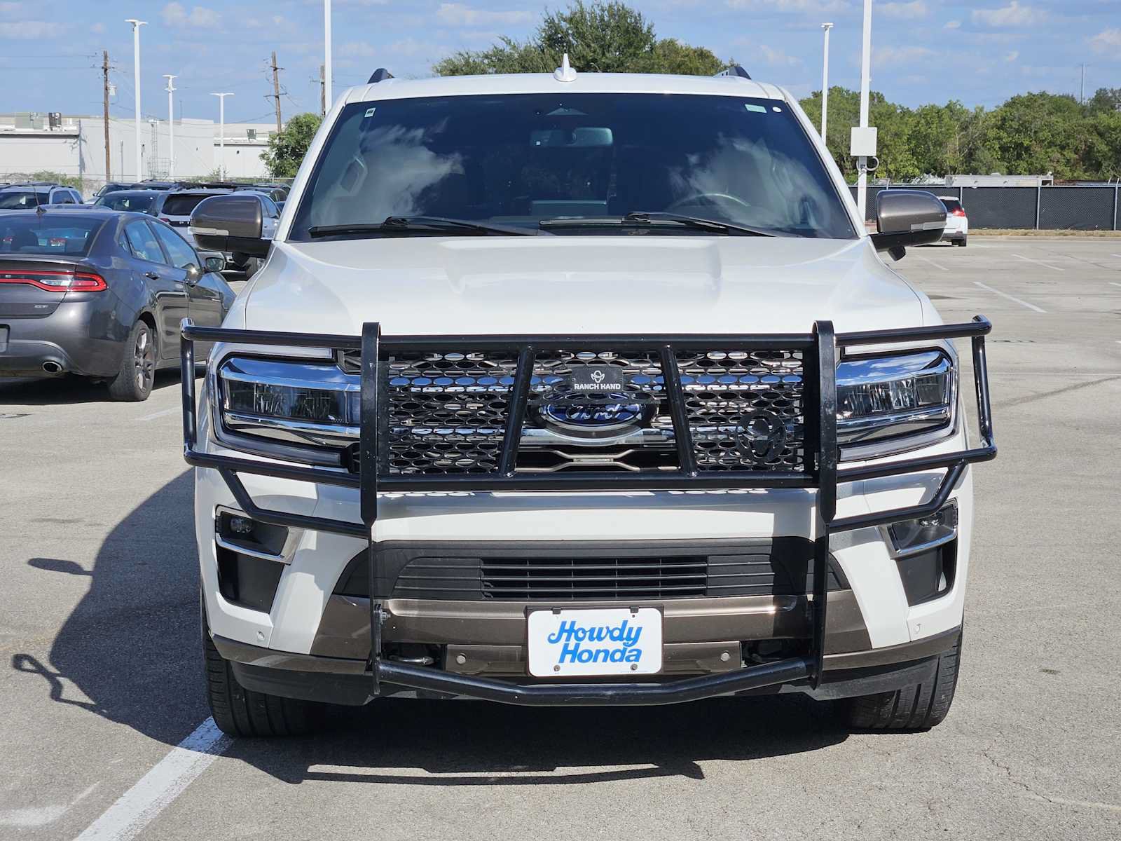 Used 2024 Ford Expedition King Ranch AWD/4WD image 3