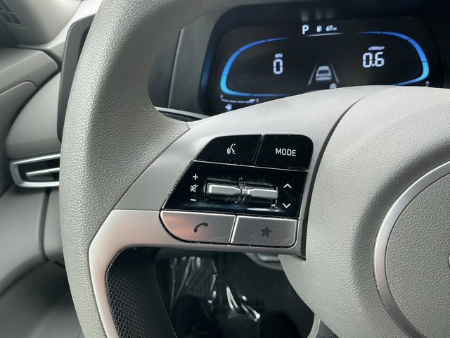 Certified 2024 Hyundai Elantra SE FWD image 21